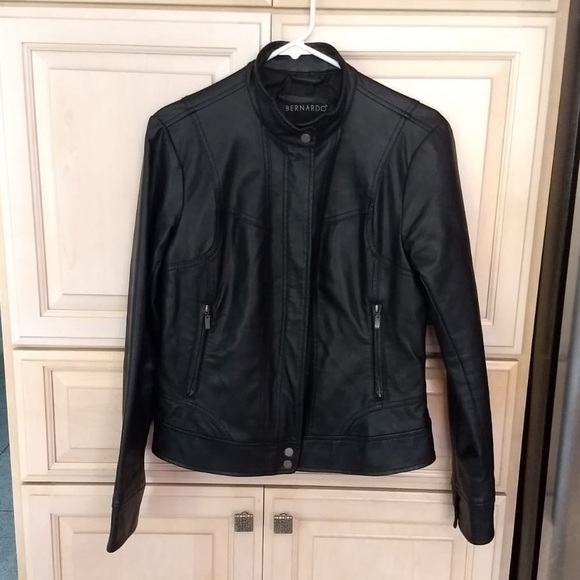 Bernardo Jackets & Blazers - [LIKE 🆕] Bernardo: Soft Black Jacket